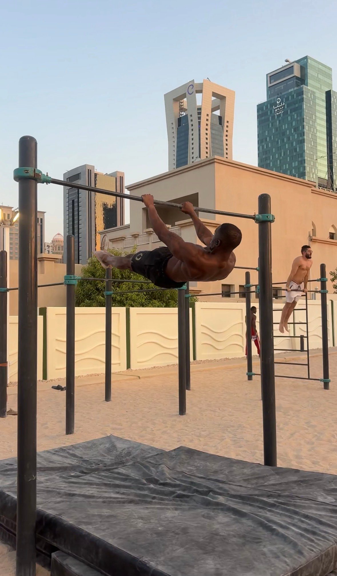 Wolf flybynature x Air Ryder Qatar Tour